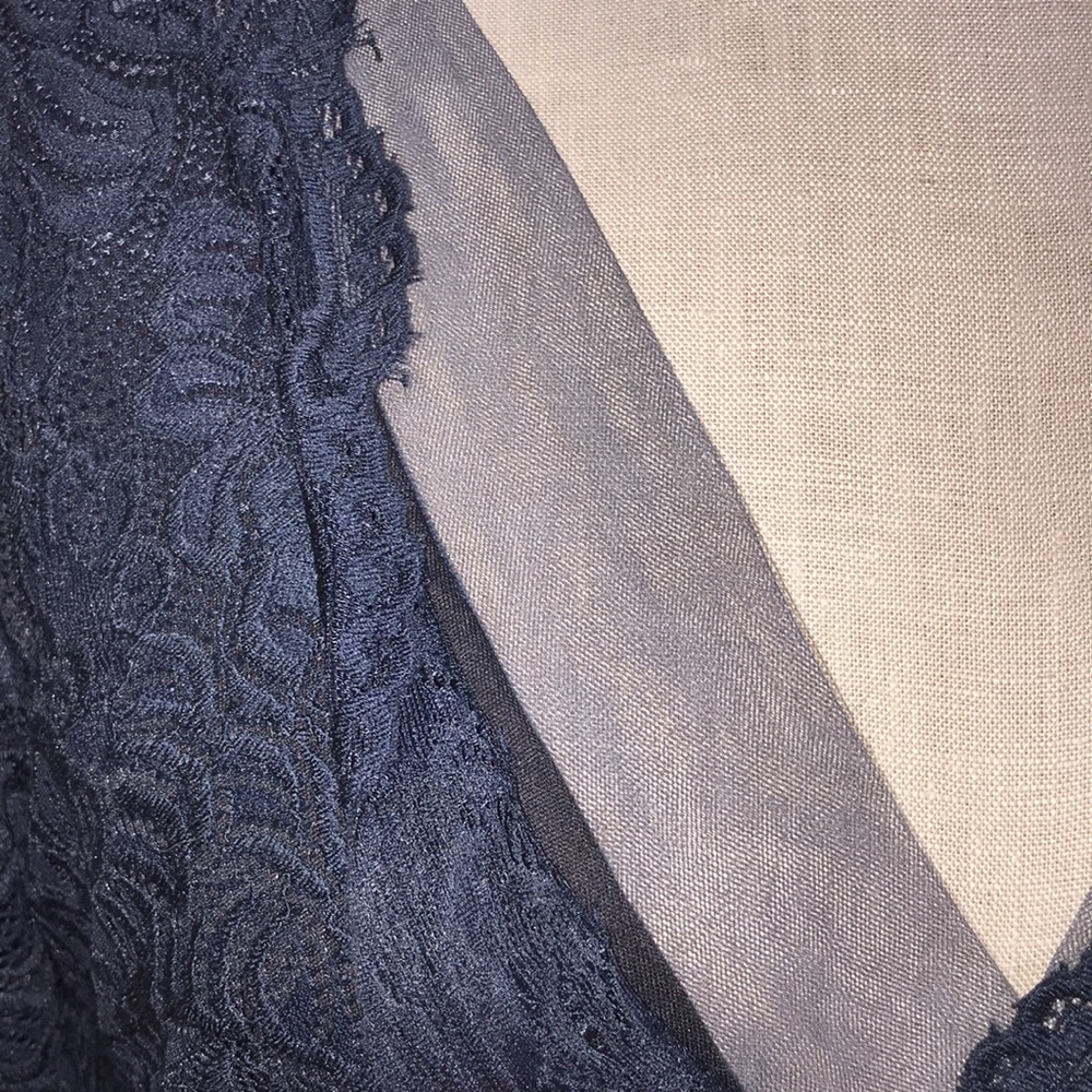 NWT Ivanka Trump Midnight Blue Lace Crossover V Neck Dress Size 8 - Picture 5 of 13